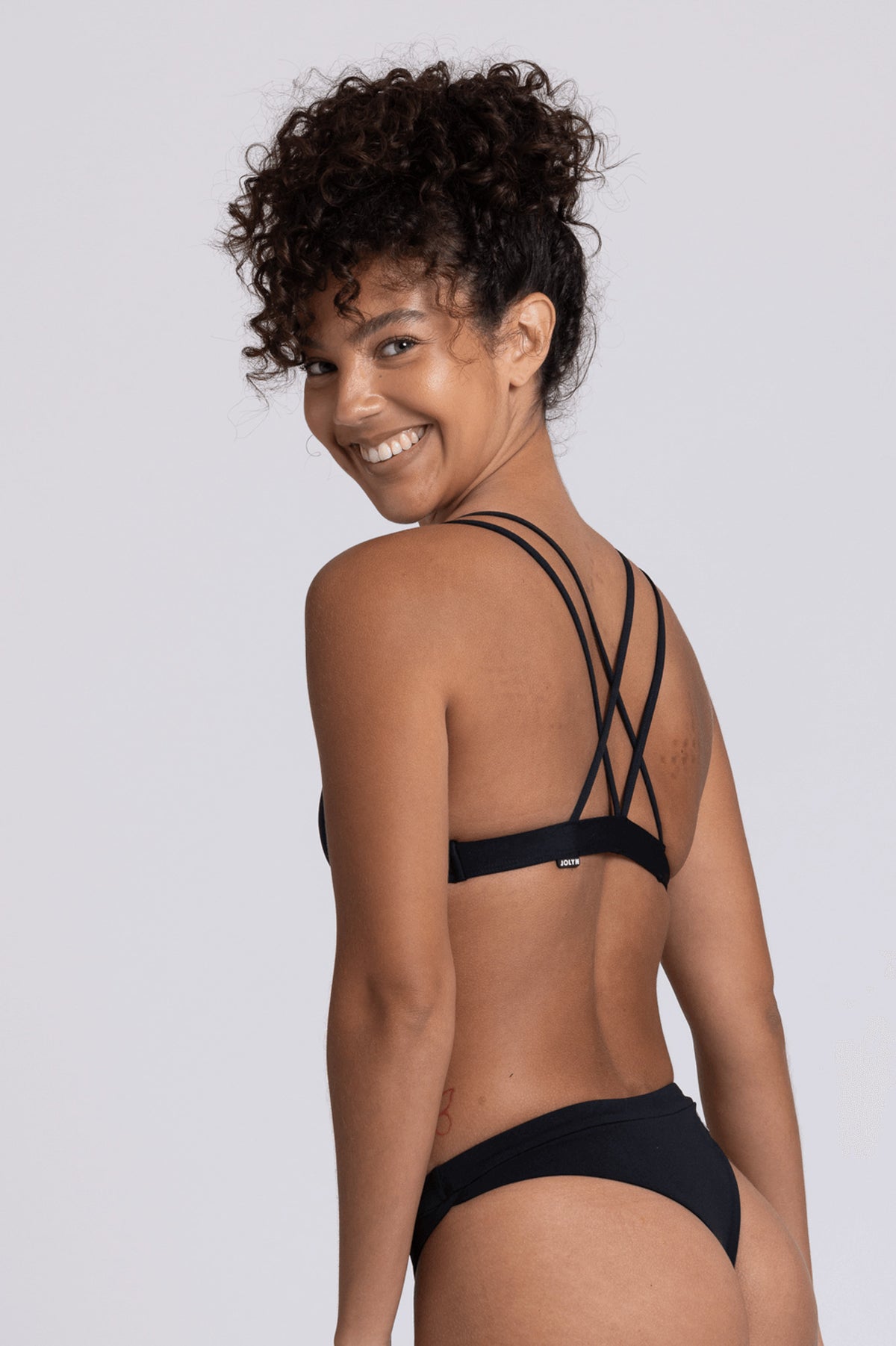 Shara Fixed-Back Top- Black